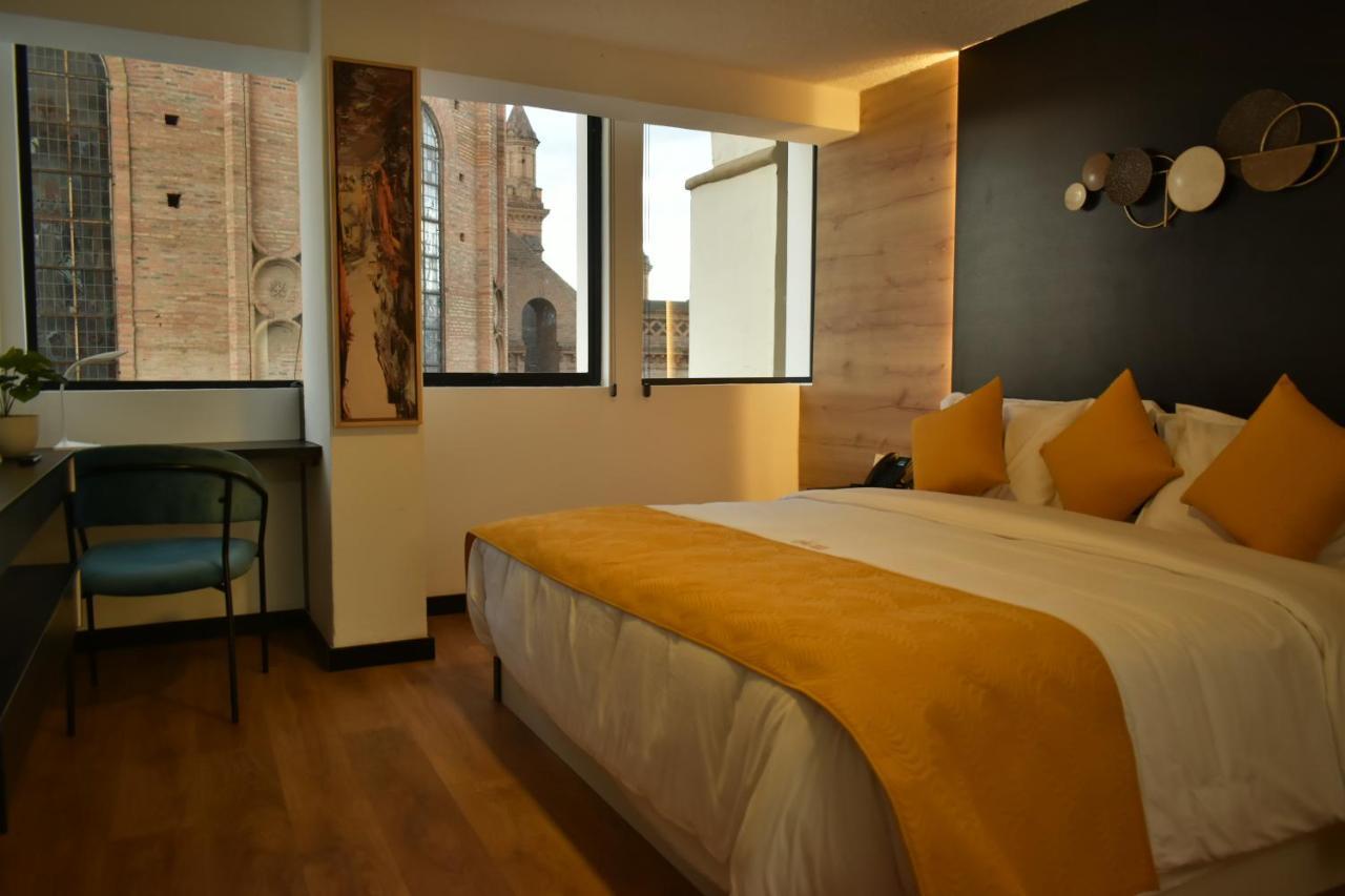 Hotel Vaway Куенка Екстер'єр фото