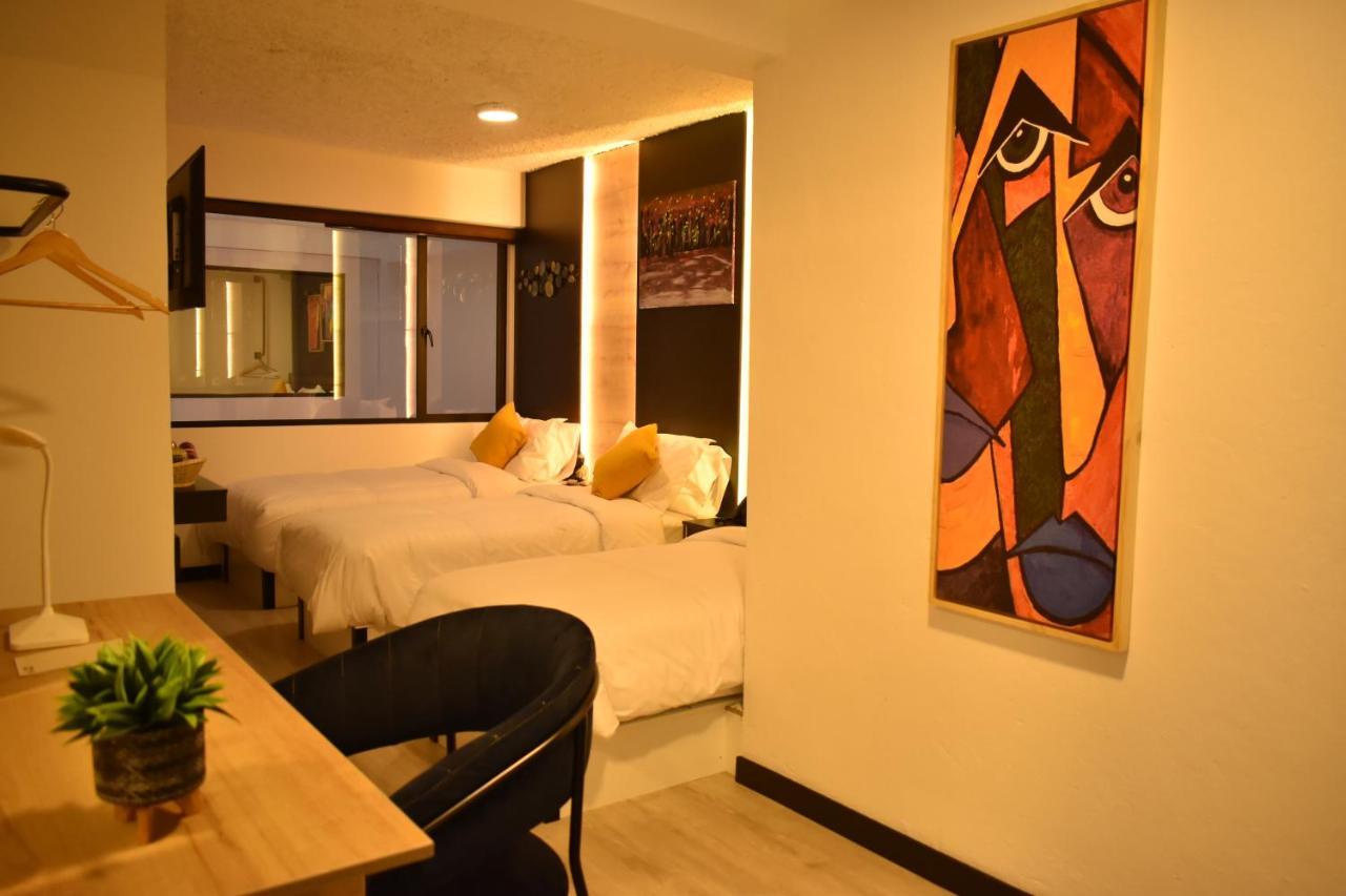 Hotel Vaway Куенка Екстер'єр фото