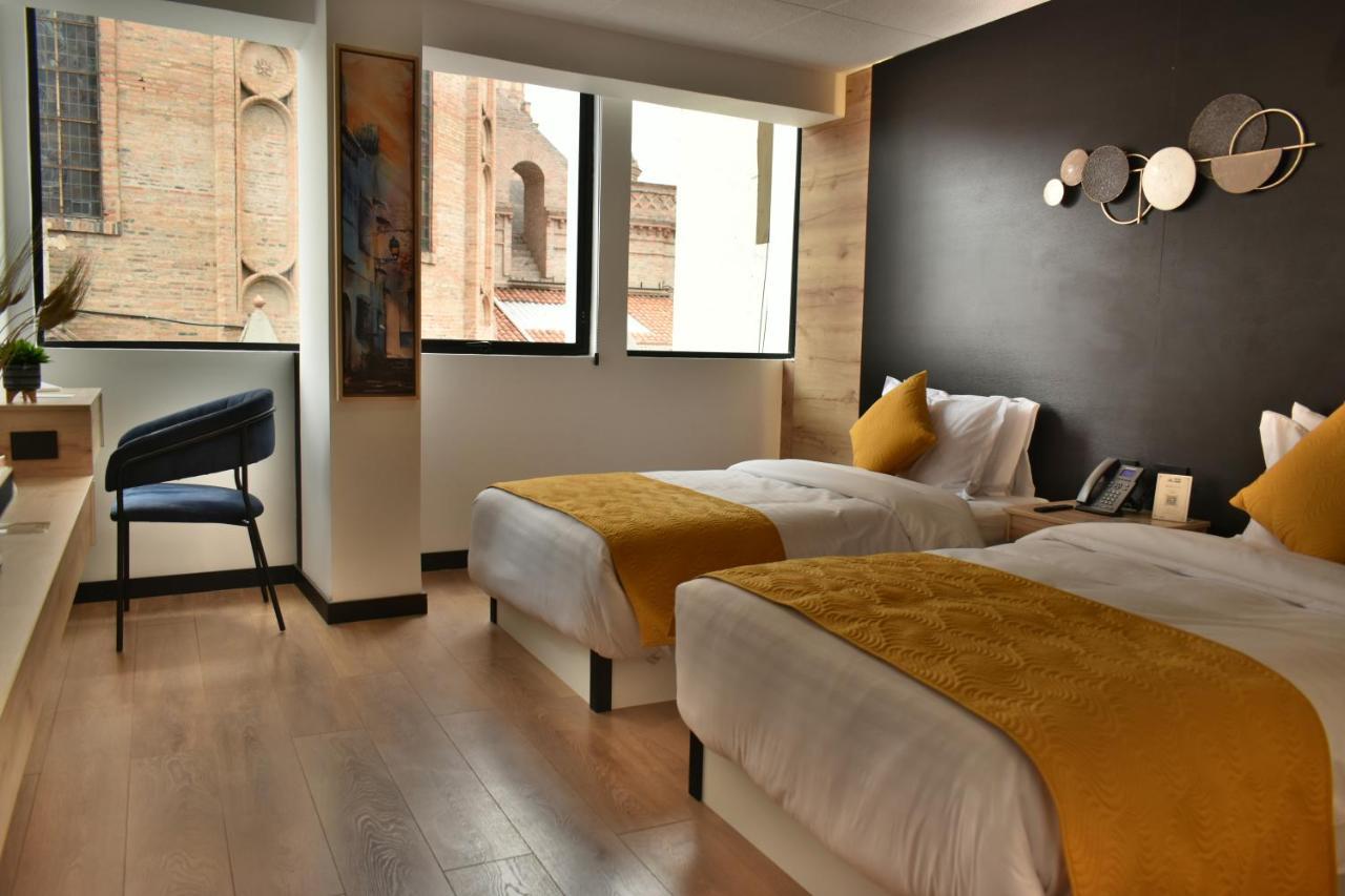 Hotel Vaway Куенка Екстер'єр фото