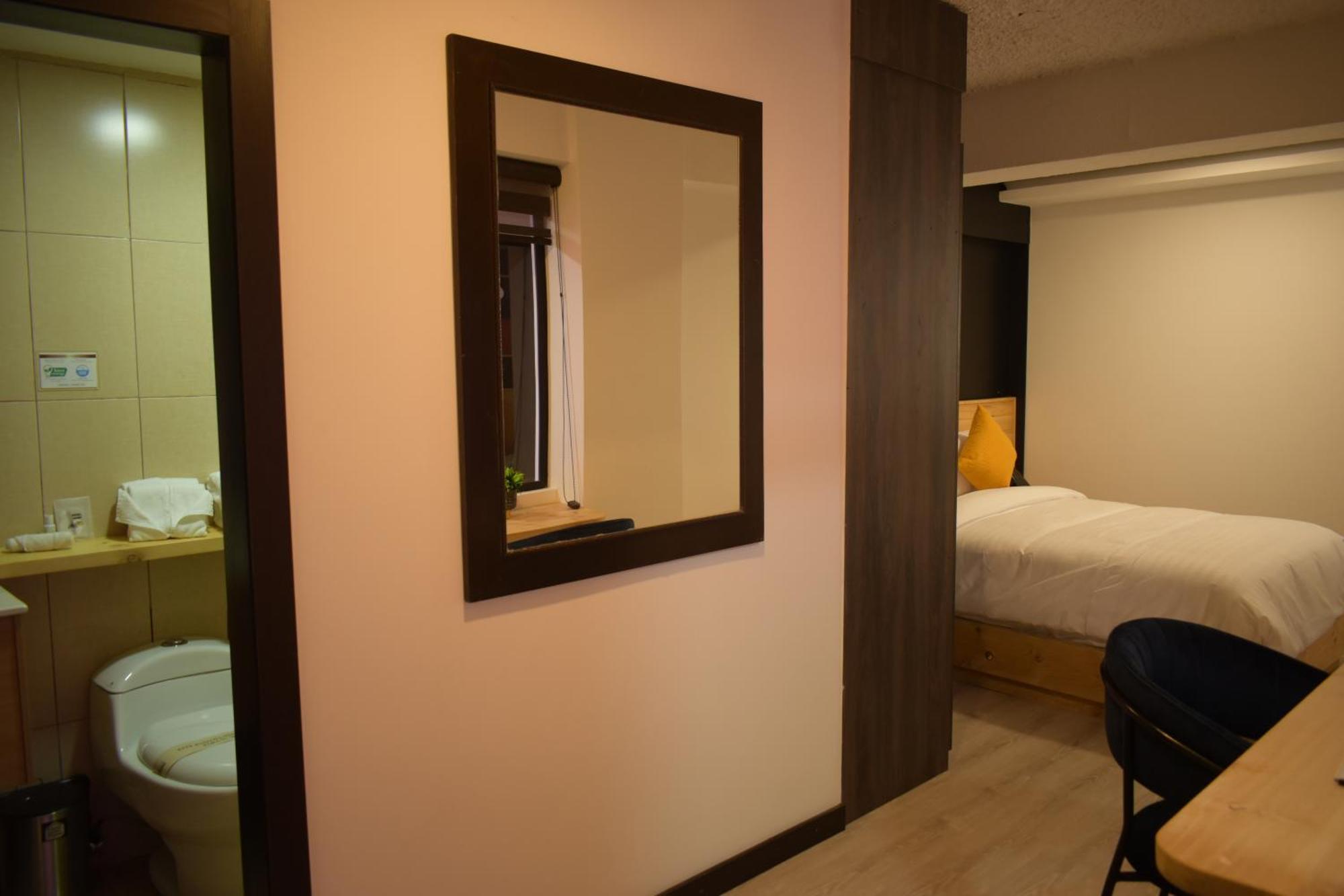 Hotel Vaway Куенка Екстер'єр фото