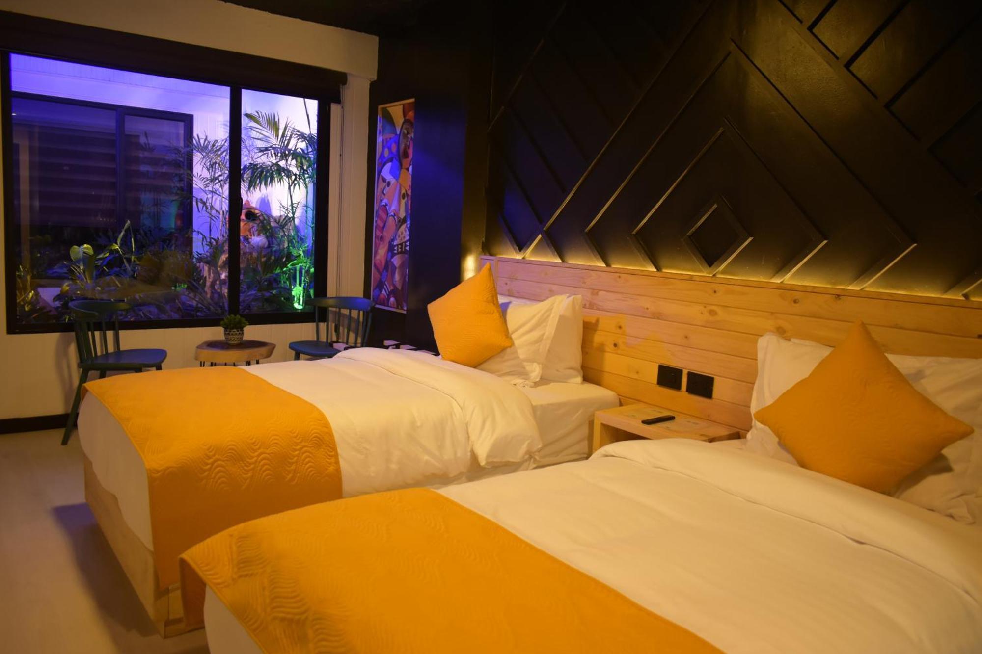 Hotel Vaway Куенка Екстер'єр фото